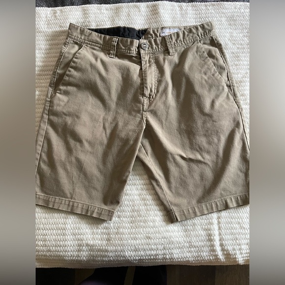 Volcom Tan Flat Front Shorts - Picture 1 of 7